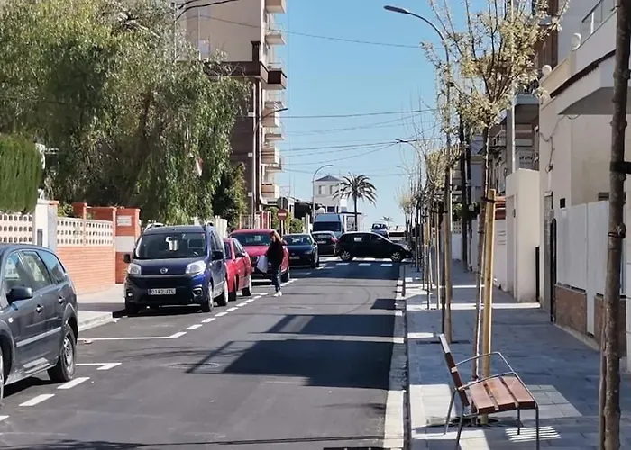 Triplex A 200 Metros De La Playa * غانديا