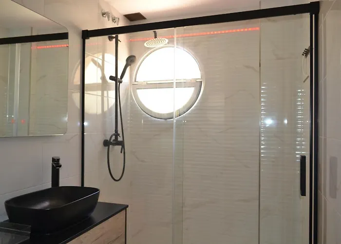 Triplex A 200 Metros De La Playa شقة غانديا